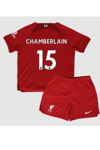 Liverpool Chamberlain #15 Babyklær Hjemme Fotballdrakt til barn 2022-23 Korte ermer (+ Korte bukser)